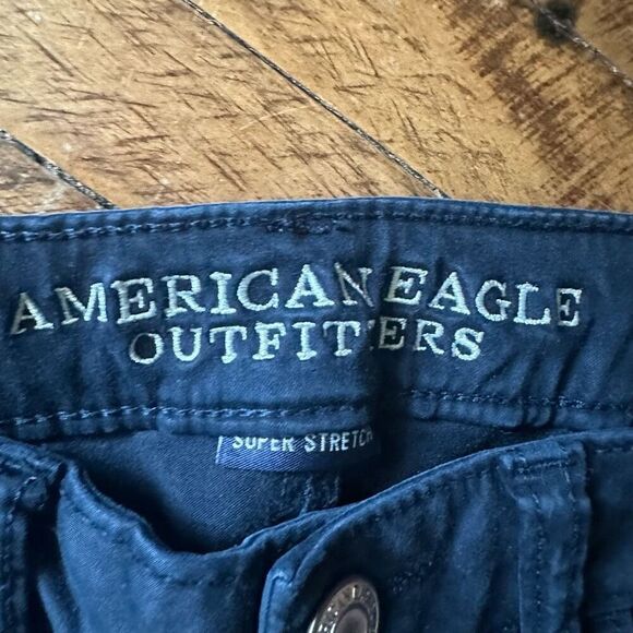 American Eagle navy minimalist 4 long stretchy jeggings - Picture 2 of 4